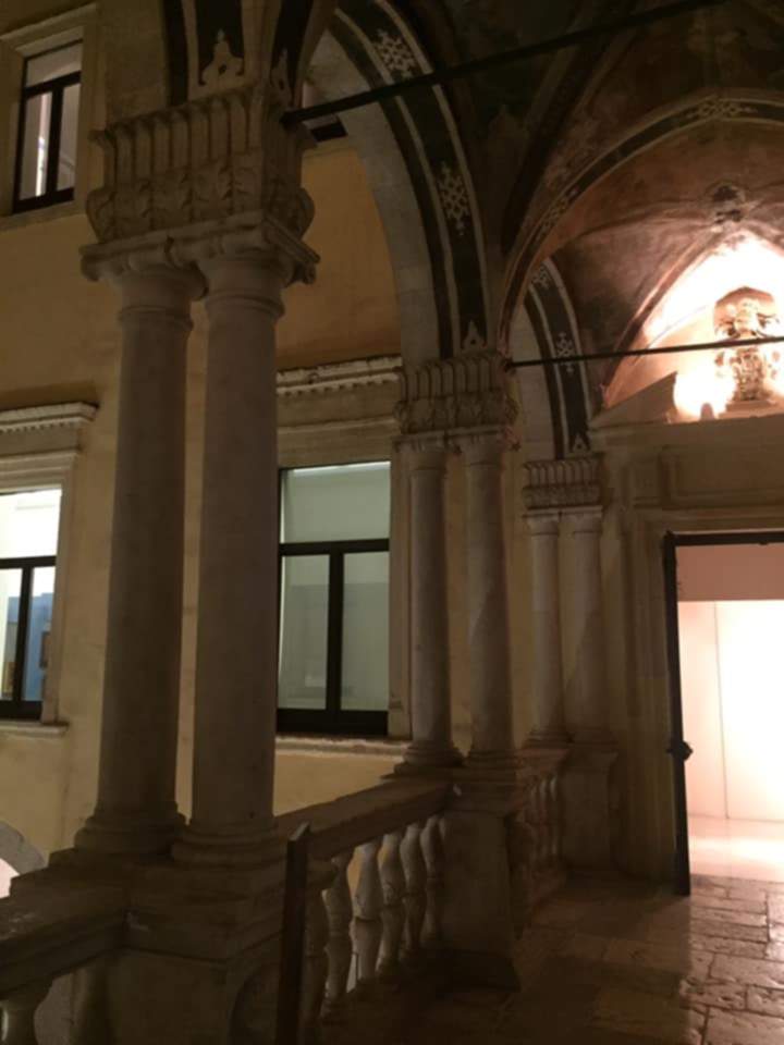 12f 12f